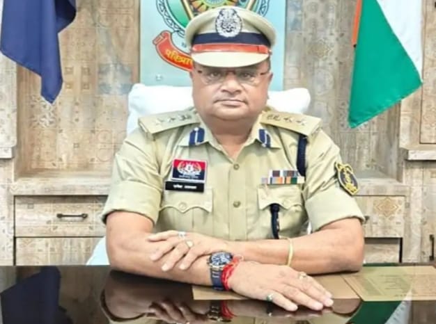 सरगुजा में कई सालों से एक ही जगह पर जमे पुलिस कर्मियों का थोक में हुआ तबादला